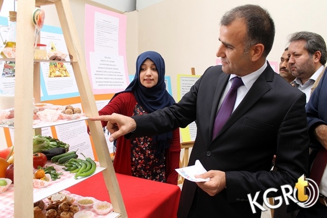 Gençler “Bahar Şenliği Ve Bilim Fuarında” Projelerini Anlattılar