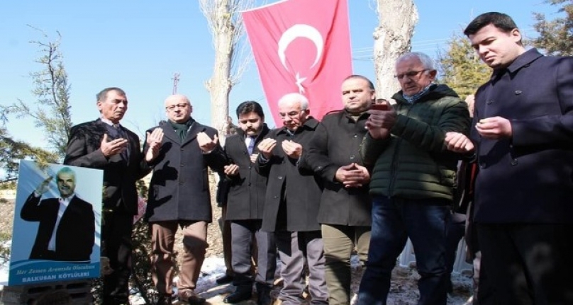 Fikret Ünlü Ölümünün Birinci Yılında Mezarı Başında Anıldı