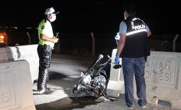 Beton Bariyere Çarpan Motosiklet Sürücüsü Ağır Yaralandı