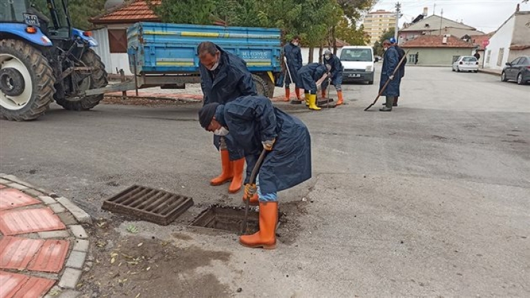 Belediyeden Yağışlara Karşı Kış Hazırlığı