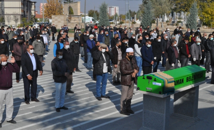 Karaman’da Kalbinden Bıçaklanan Genç Toprağa Verildi