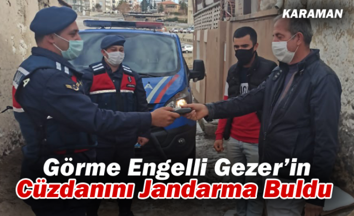 Karaman’da Jandarma Bulduğu Cüzdanı Sahibine Teslim Etti