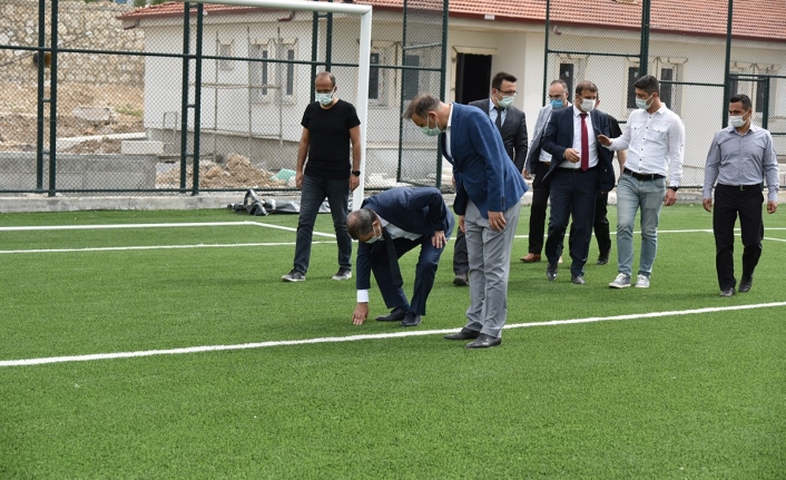 Vali Işık Spor Yatırımlarını Yerinde İnceledi