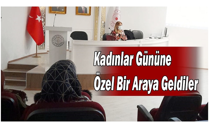 Kadınlar Gününe Özel Bir Araya Geldiler