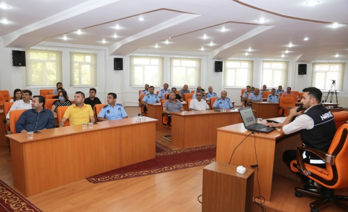 Belediye Personeline Uyuşturucu İle Mücadele Semineri