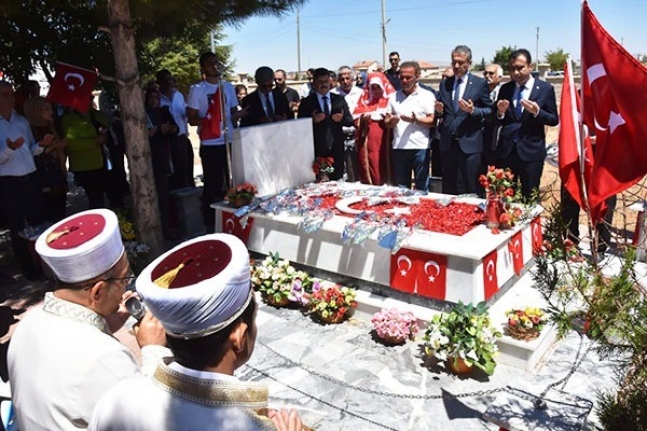 Karamanlı 15 Temmuz Şehidi Mezarı Başında Anıldı  