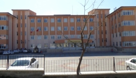 Lisede Kız Öğrenciye Taciz İddiası