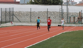 Yıldızlar Puanlı Atletizm Yarışları Nefes Kesti