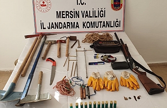 Jandarmadan Kaçak Kazıya Operasyon: 5 Suçüstü