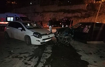 Karaman’da Trafik Kazası: 2 Yaralı