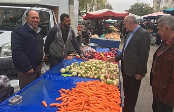 Semt Pazarında Fiyatıyla Şampiyonluğu Elden Bırakmadı