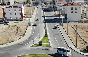 Belediye’den Yol Çizgisi ve Yaya Geçidi Çalışması