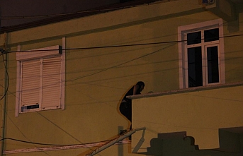 Karaman’da Polis Kaçan Şüphelileri Çatılarda...