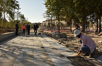 Millet Bahçesinde Çalışmalar Devam Ediyor