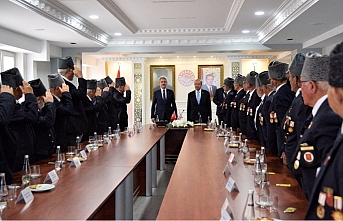 Kıbrıs Gazileri ile Bir Araya Geldi