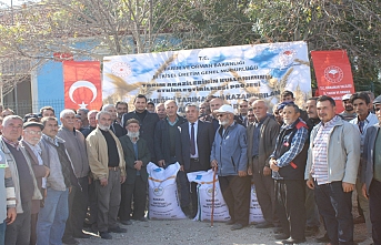 Karaman’da 169 Üreticiye Arpa Tohumu Teslim Edildi