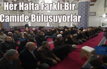 Her Hafta Farklı Bir Camide Buluşuyorlar