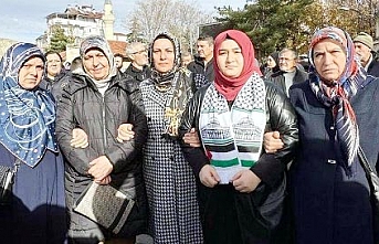 Fatma Coştu'dan Anneler Günü Açıklaması