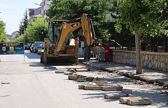 2. İstasyon Caddesi Yenileniyor